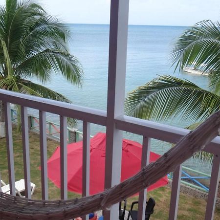 Hotel Posada Del Mar Fresh Water Bay Exterior photo