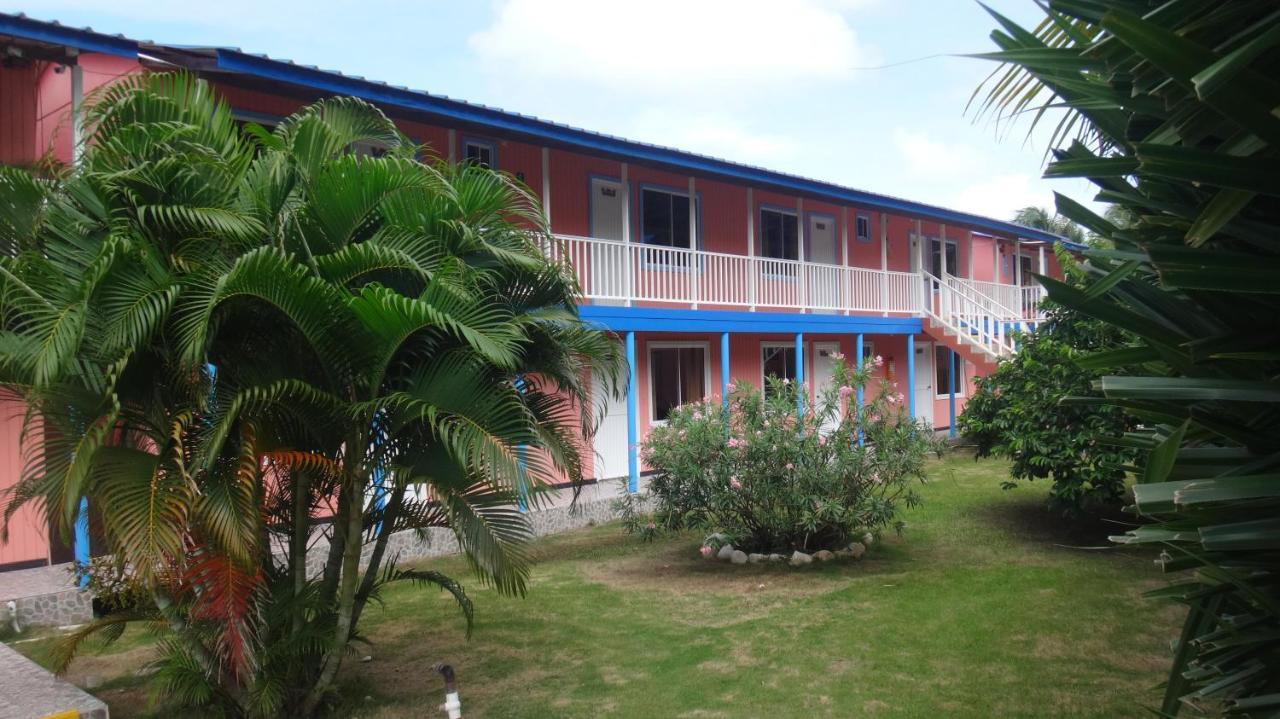 Hotel Posada Del Mar Fresh Water Bay Exterior photo