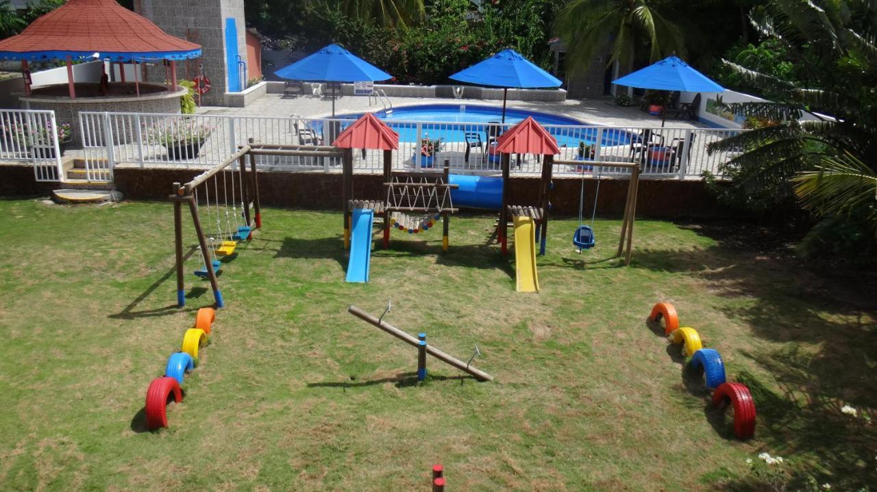 Hotel Posada Del Mar Fresh Water Bay Exterior photo
