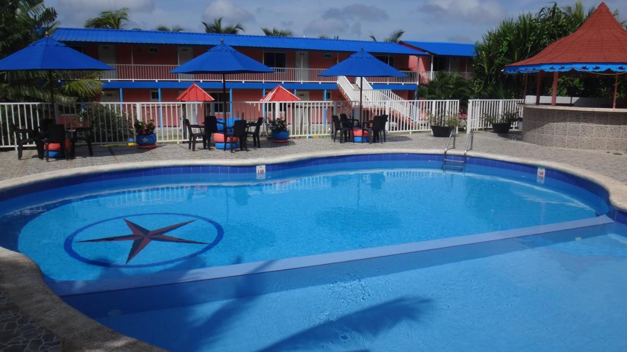 Hotel Posada Del Mar Fresh Water Bay Exterior photo